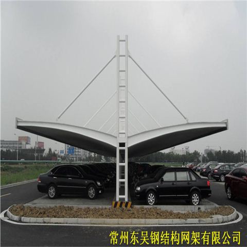 双悬臂有斜拉膜结构车棚